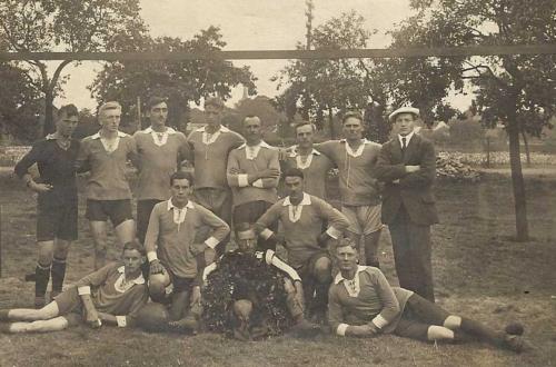 1920Web